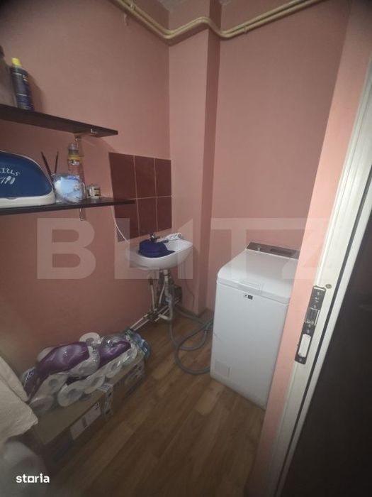 Apartament cu 3 camere, 64 mp, Obcini, pretabil sediu firma.