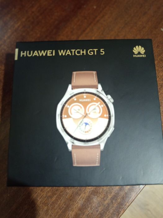 Смарт часовник Huawei