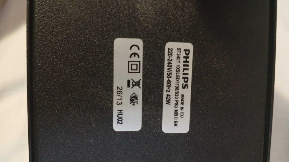 Lot 20 buc - Spoturi LED profesionale pe șină Philips ST340T 42W :