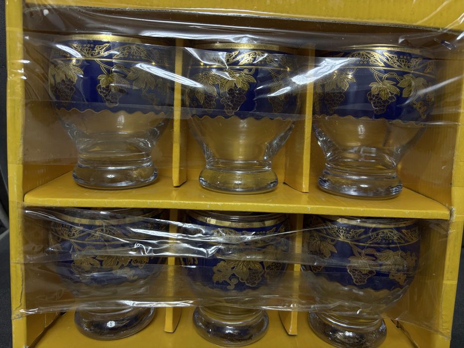 Продам    посуду