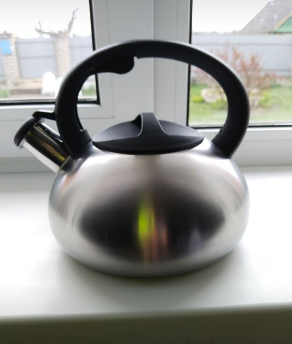 Чайник со свистком