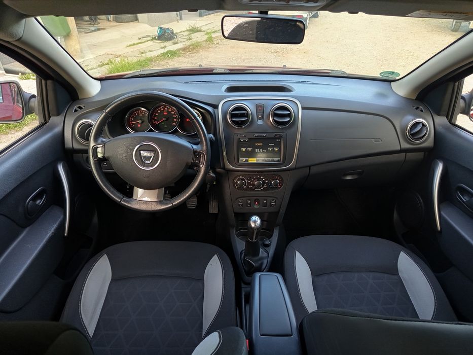 Vând Dacia Sandero Stapway