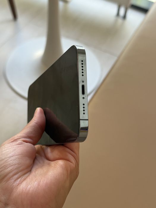 iPhone 13 Pro Max в хорошем состоянии