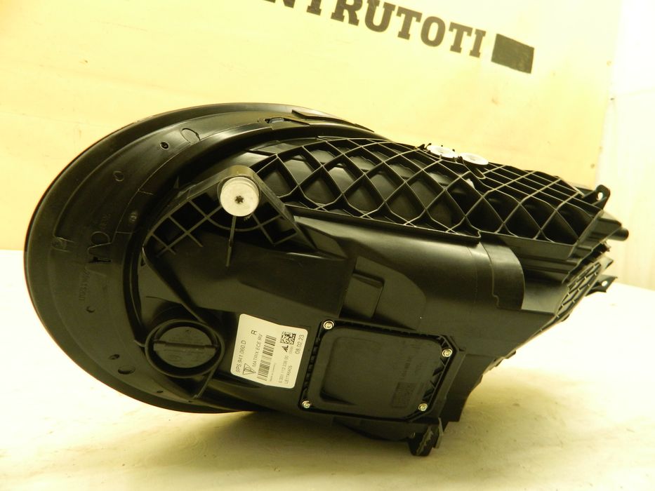 Far dreapta Porsche 911 /992 /Carrera 95P LED Matrix,  2020, 2021, 2022, 2023, 2024, cod origine 9P5941060D