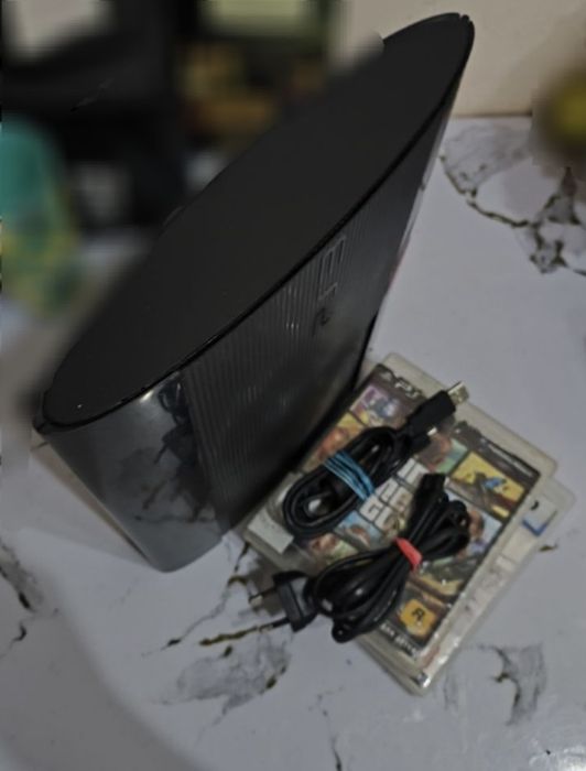 Продаю Ps3 не дорого