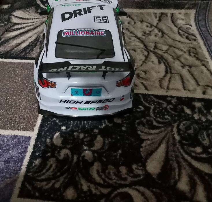 Продам дрифт машинку