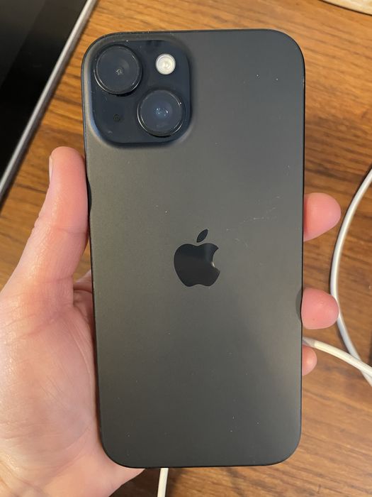 Iphone 15 negru 128 gb