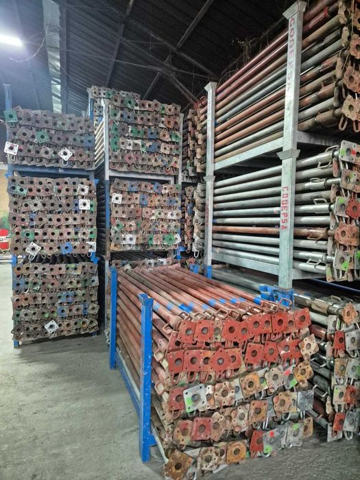 Inchiriem popi metalici de diferite dimensiuni