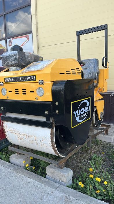 Двухвальцовый каток