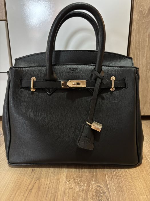 Дамска чанта за всеки ден