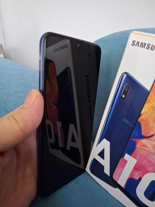 Samsung Galaxy A10 2 сим карти