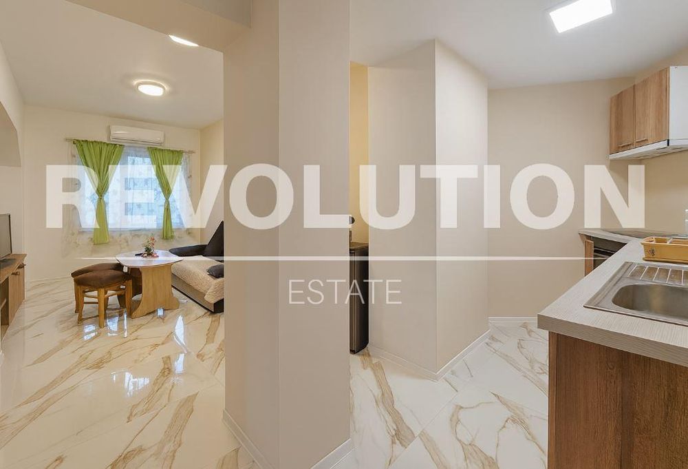 Дава се под наем Двустаен апартамент в Варна, Център - 40 кв.м за 450 € - Снимка #1