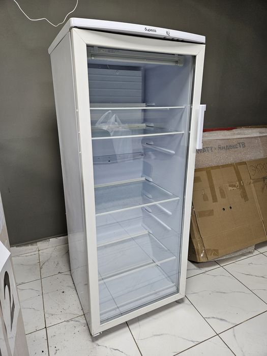 Холодильник Бирюса