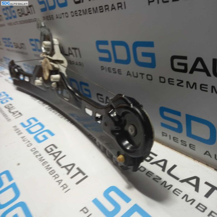 Macara Electrica pentru Geam Usa de la Portiera Dreapta Spate Mercedes Clasa C Class W203 2001 - 2007 Cod 104096 [2145]