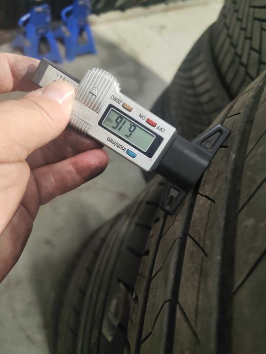 4бр.летни гуми 225/65/17 Bridgestone