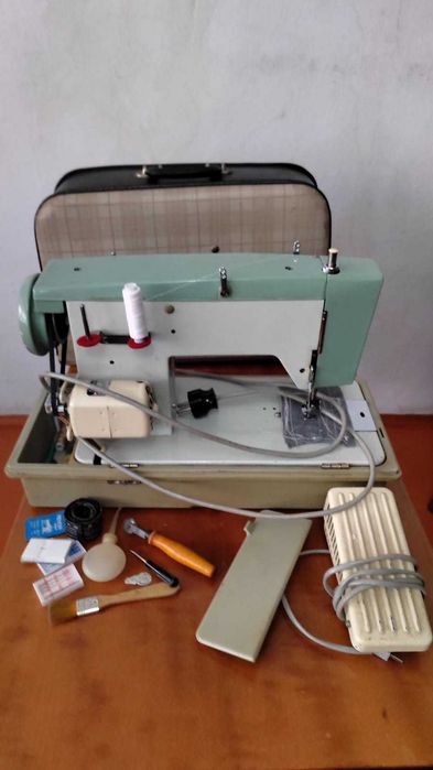 Швейная машинка PFAFF-360