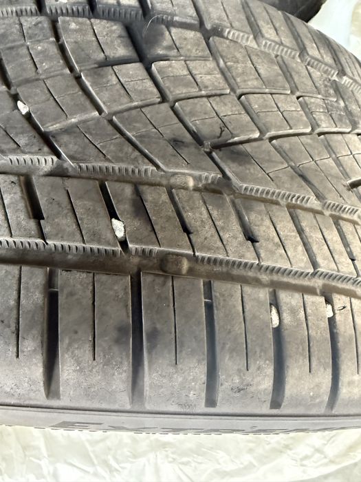 Диски с резиной Мерседес R20 Mersedes