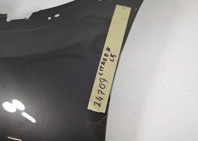 Оригинален десен калник / Originalen desен kalnik Citroen C5 Оригинале