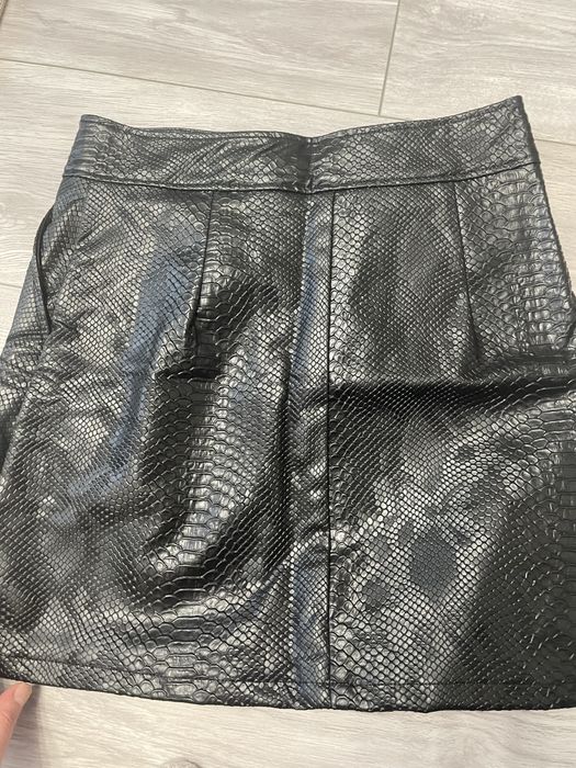 Fusta piele nr 36 noua