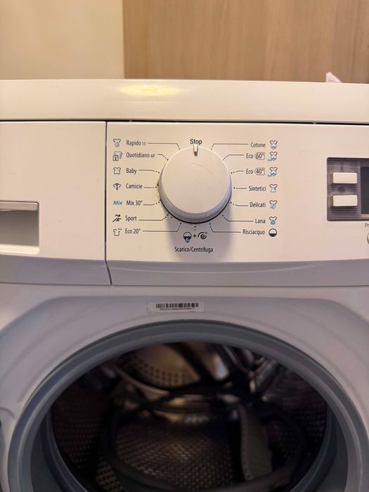 Пералня Smeg 8кг Модел LBW108E-1
