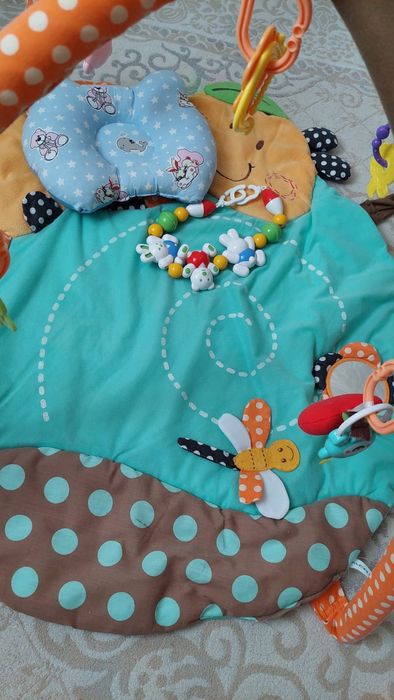 Развивающий игровой детский коврик