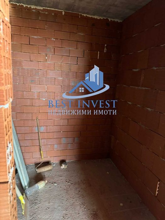 Продава се Тристаен апартамент в Благоевград, Освобождение - 102 кв.м за 880 €/кв.м - Снимка #2