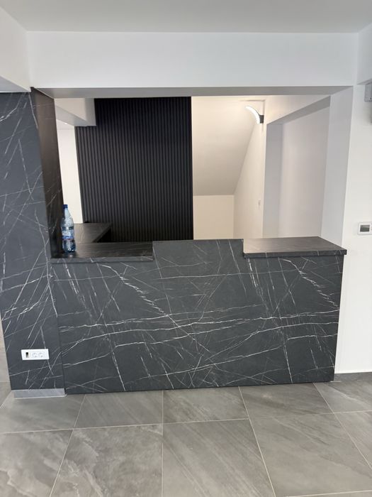 Inchiriez spatiu comercial 200 mp