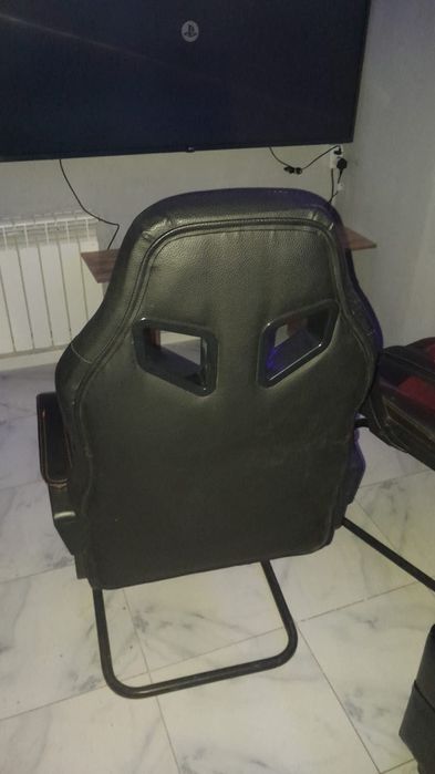 Кресло мощный, прочный