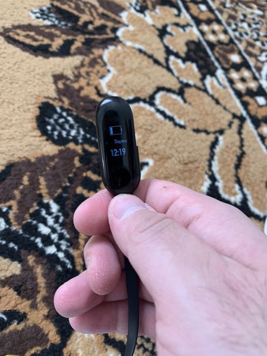 MI band 3 фитнес браслет