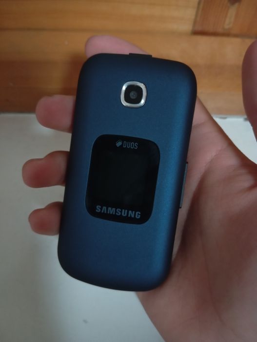Samsung gusto 3.