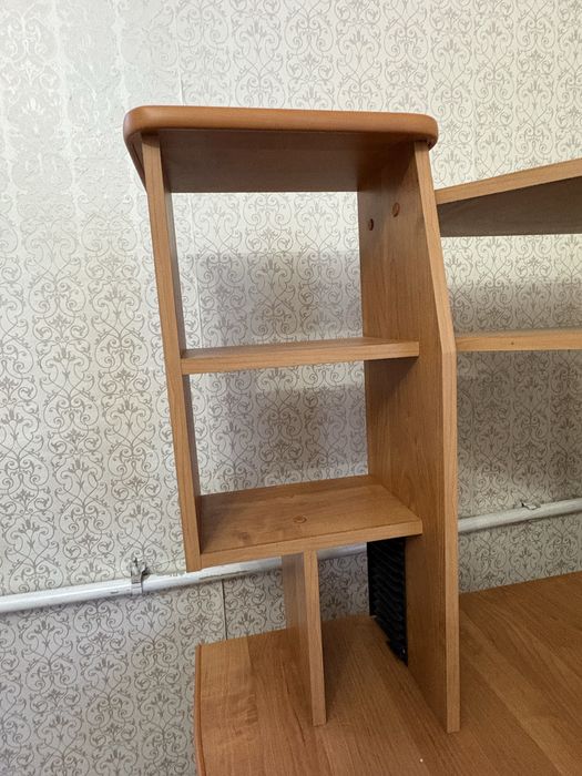 Стол угловой компьютерный