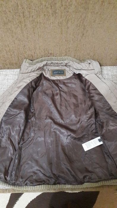 Женская куртка в отличном состоянии