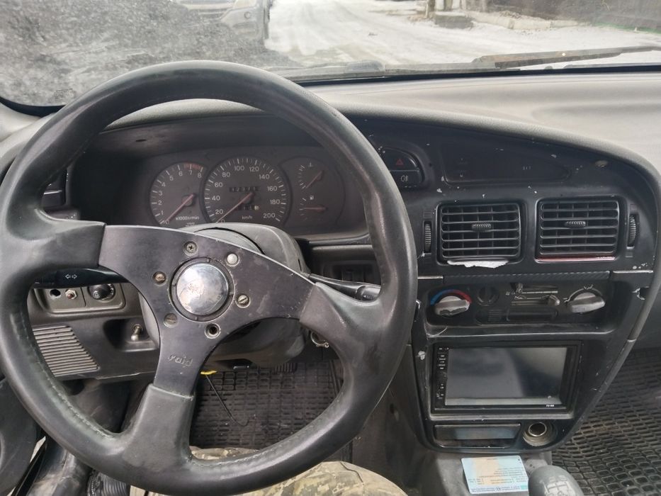 Продам легковой автомобиль