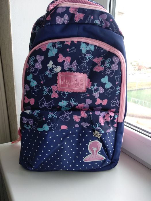 Продаю школьный рюкзак