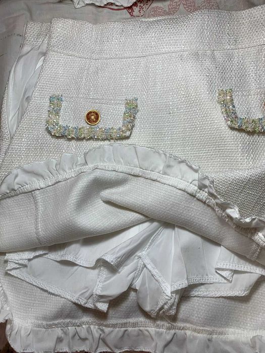 Продается костюм двойка женский