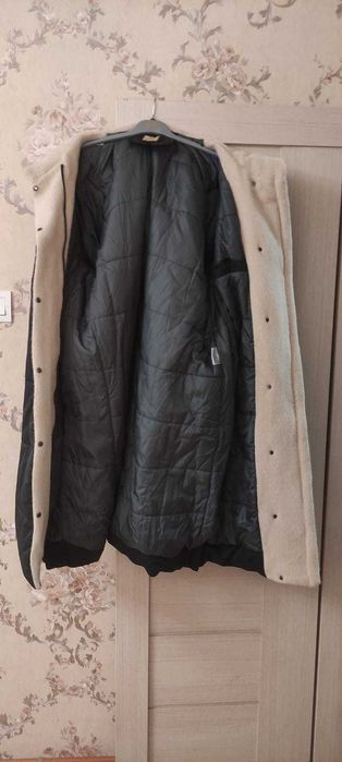 Продам зимнее пальто