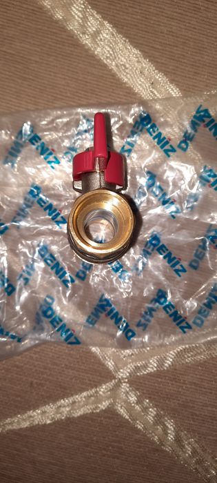 Кран шаровый латунный