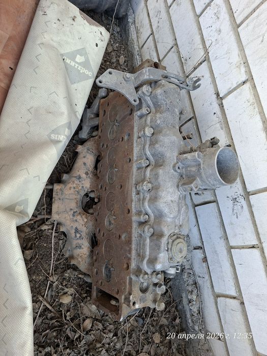 Продою автозапчасти