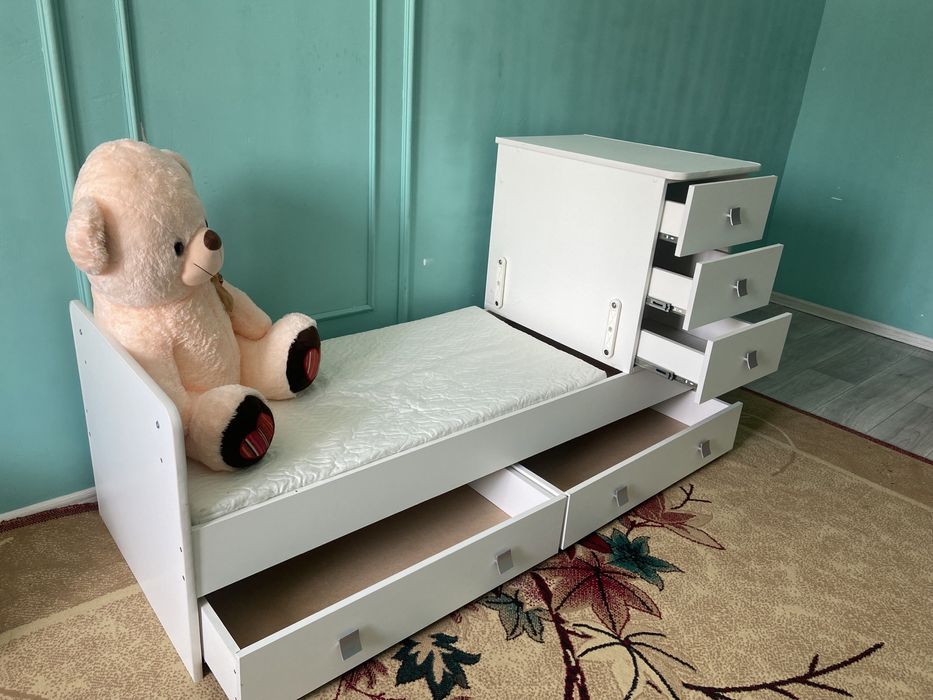 Продам манеж конструктор!!!