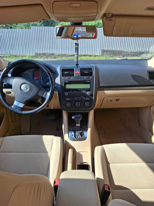 Vând mașină golf 5 an 2008