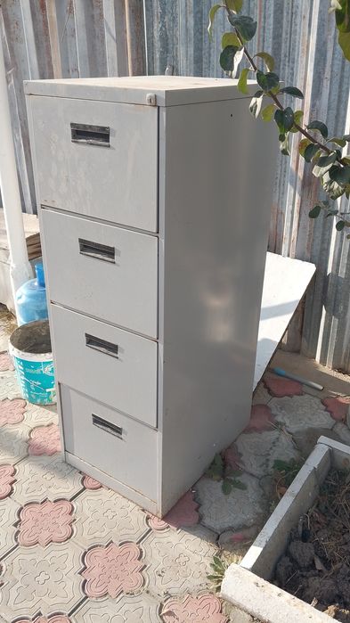 Дюбел для полифосад