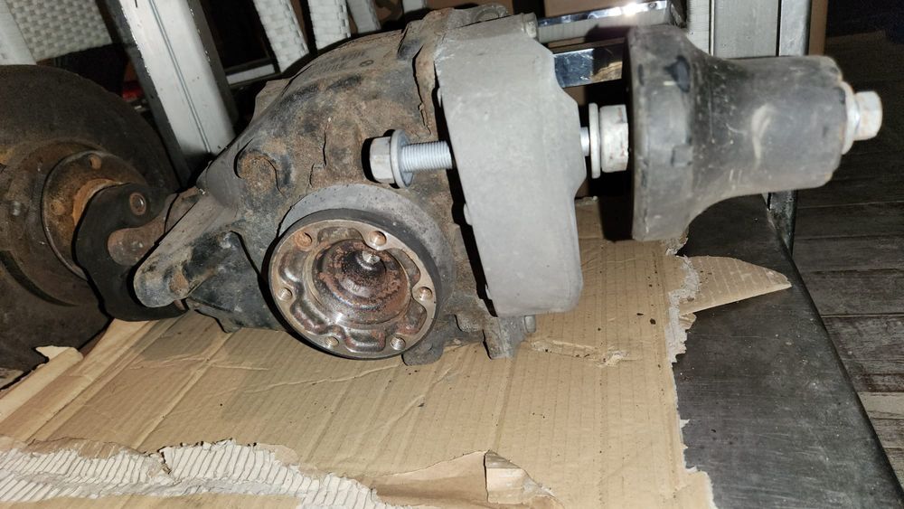 Diferential grup spate  E81 E82 E87 E90 E91 E92 116d 118d 120d 318d