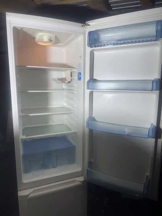 Продам холодильник Beko