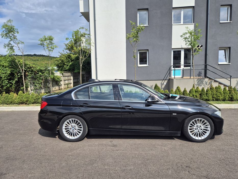 BMW Seria 3 / F30 / 320d / 184 cp / Luxury / trapa