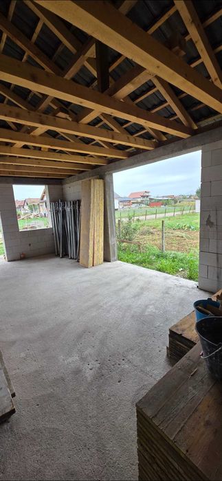 Casă de vânzare la gri  sau la cheie Teiuș