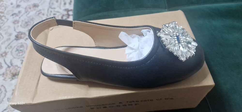 Балетки для девочки новые отличного качества