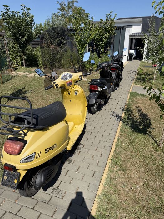 Scuter agm , 25kmh , carte RAR , 8000 km fabricatie 2019 ! foarte economic !