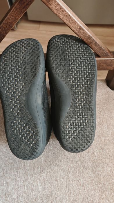 Кроссовки размер 37