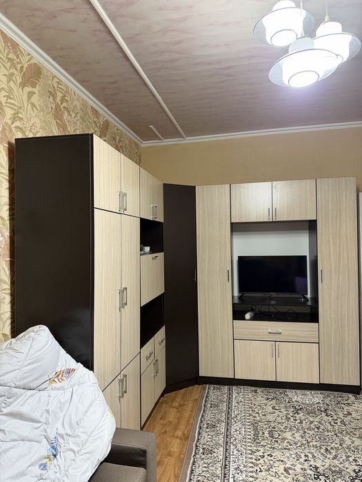 Срочно продаю стенку