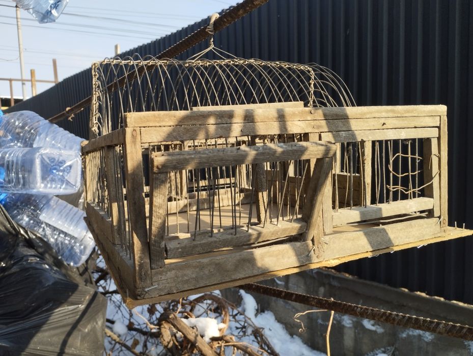 Продам клетку для птиц